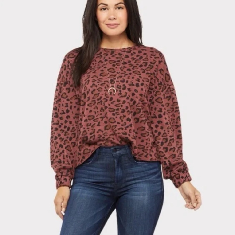 Sundry evereve leopard Sweatshirt